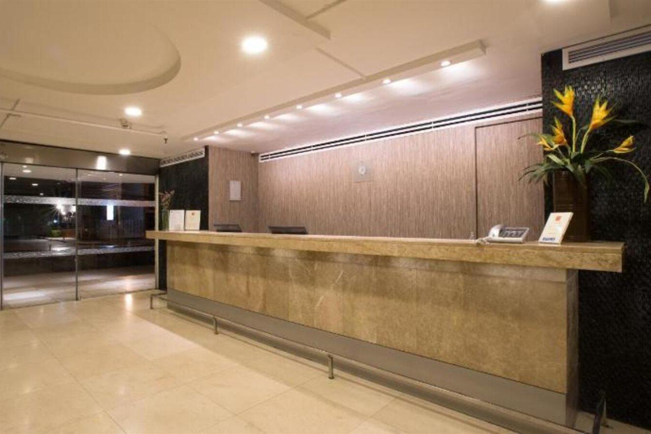 Seasons Siam Hotel Бангкок Экстерьер фото
