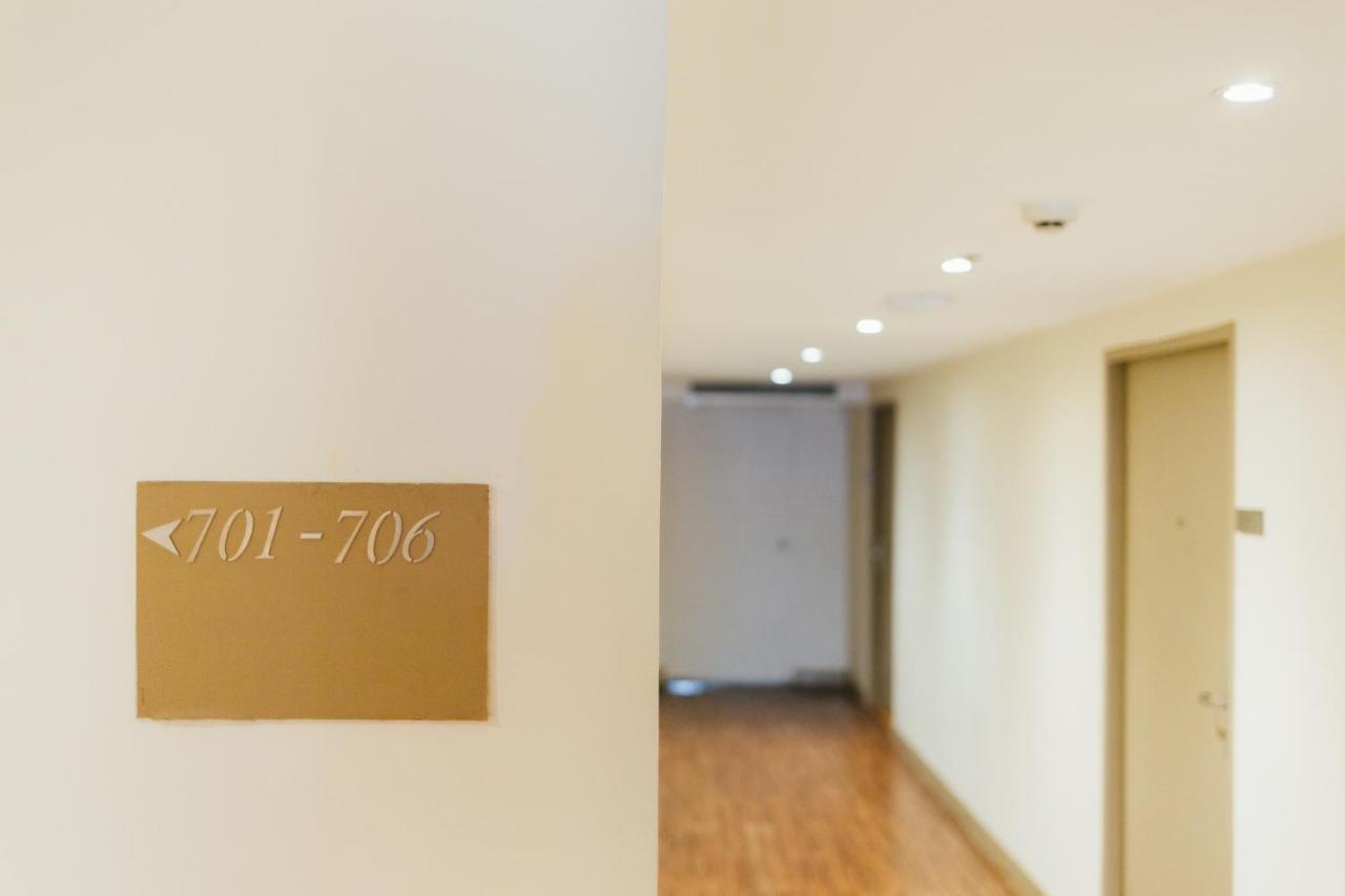 Seasons Siam Hotel Бангкок Экстерьер фото